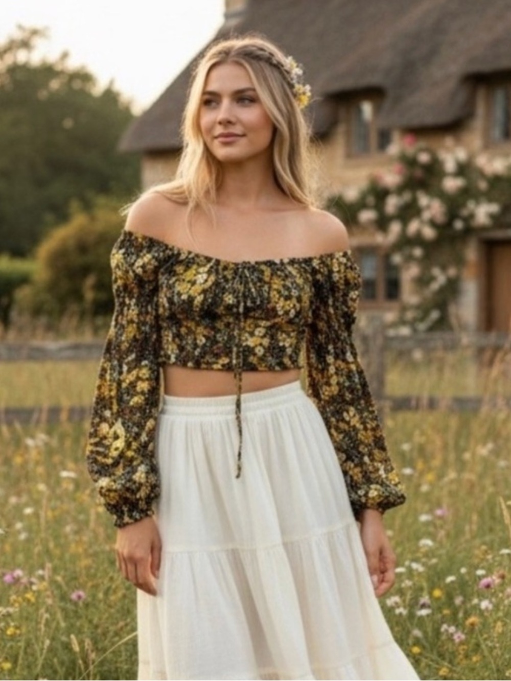 NEW Urban Outfitters Elowen Floral Crop Top Women's M Boho Chic